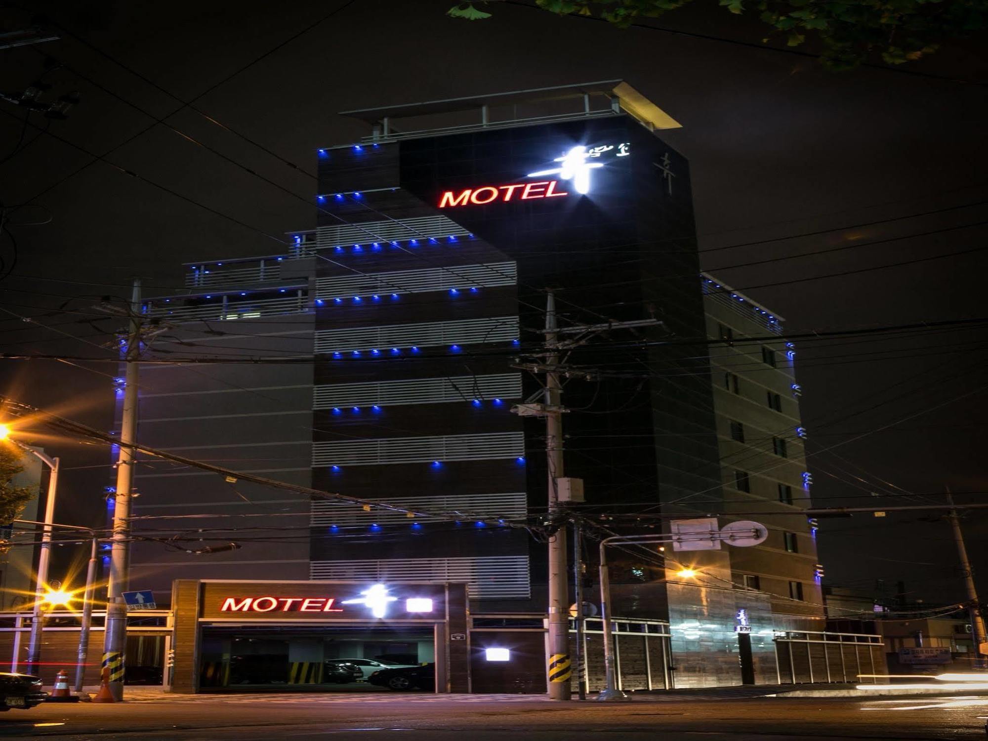 Hue Motel Busan Eksteriør billede