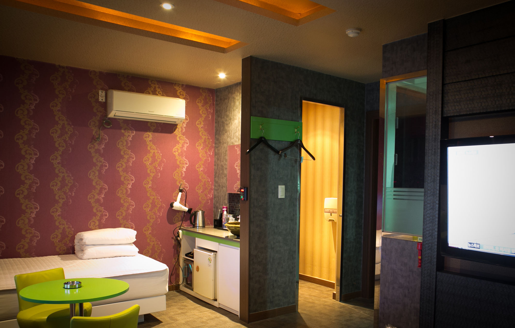 Hue Motel Busan Eksteriør billede